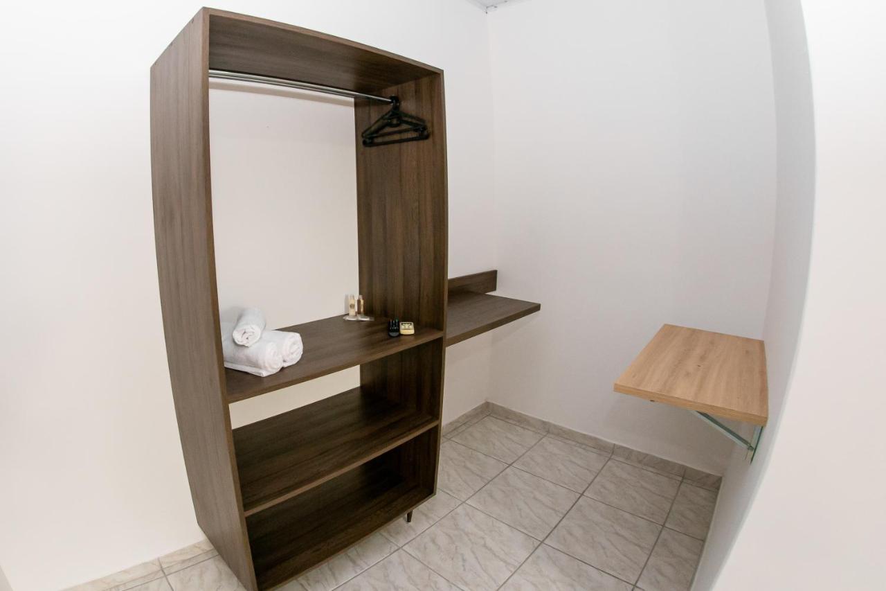 Casa Da Zeze Pousada & Hotel Itaboraí Eksteriør bilde